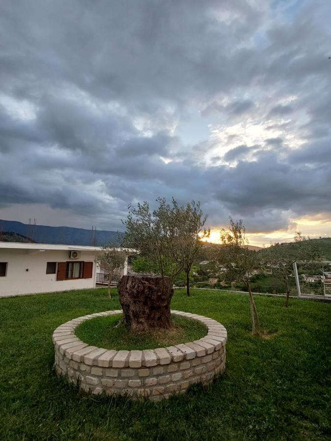 Guest House Gorani Berat Exteriör bild