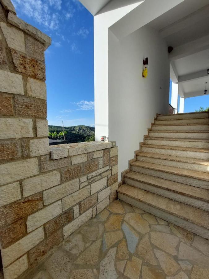 Guest House Gorani Berat Exteriör bild